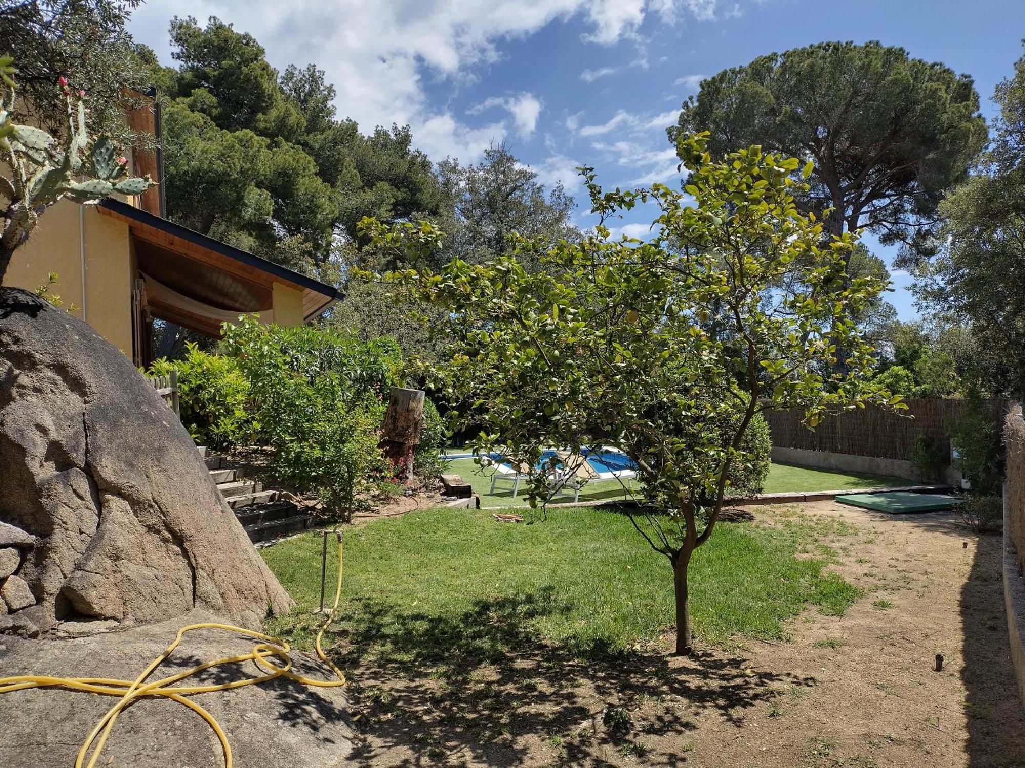 Casa Feliz Villa Sant Cebria de Vallalta Luaran gambar