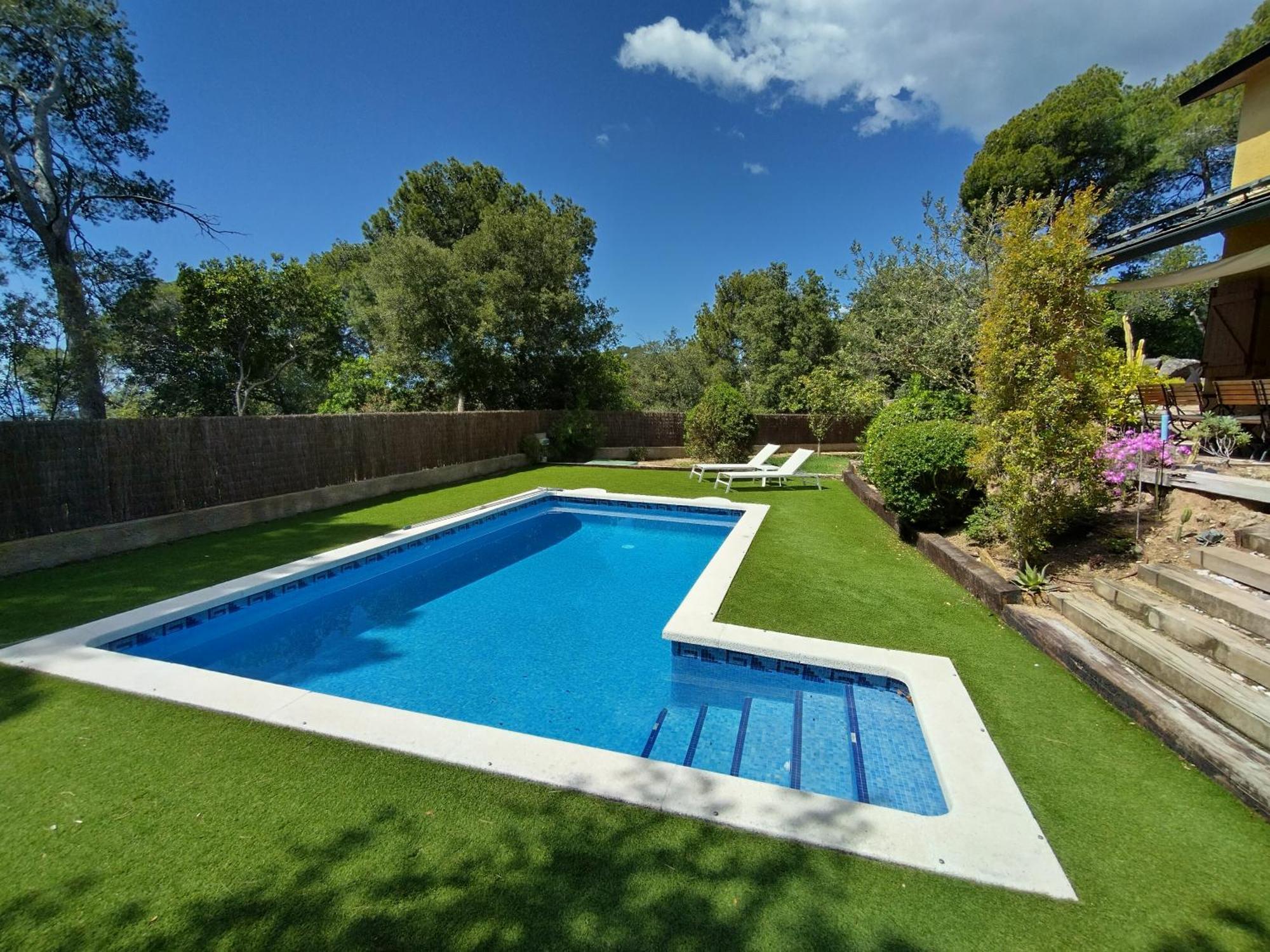Casa Feliz Villa Sant Cebria de Vallalta Luaran gambar